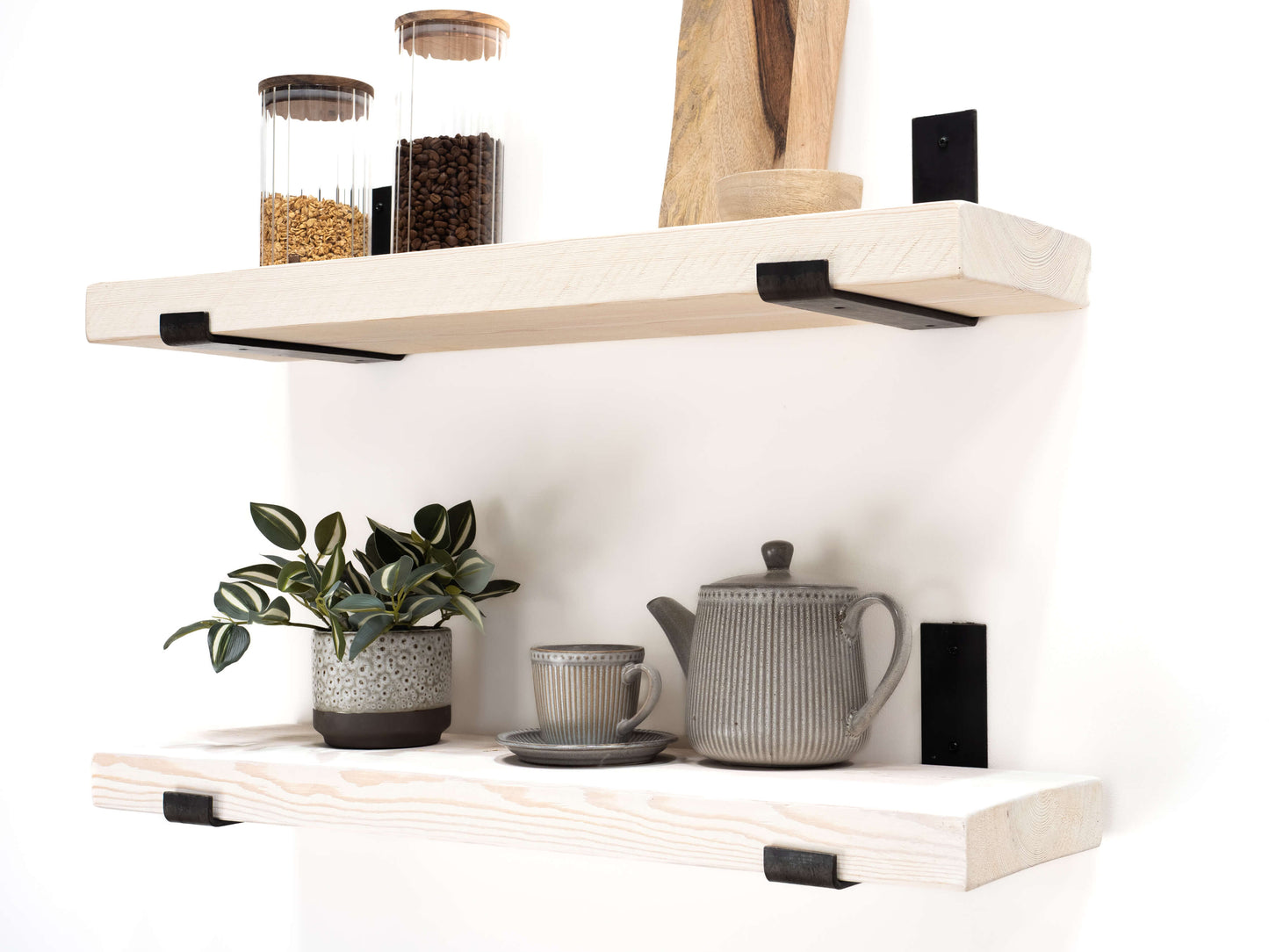 Rustic Bracket Shelf - White